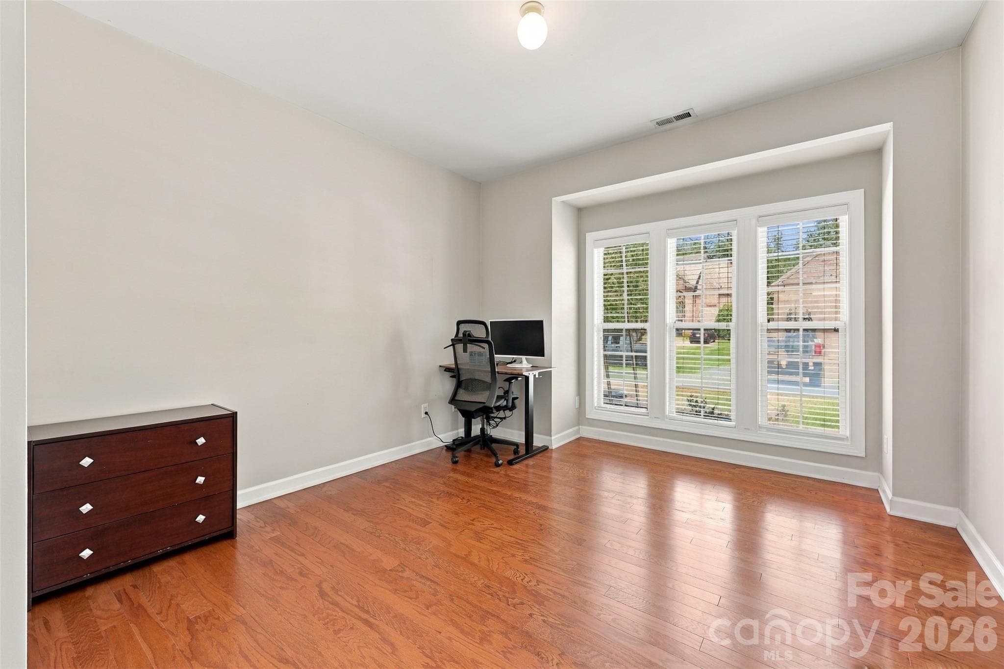 Single Family Residence at 15110 Redwood Valley Lane, Charlotte, photo 18 of 44
