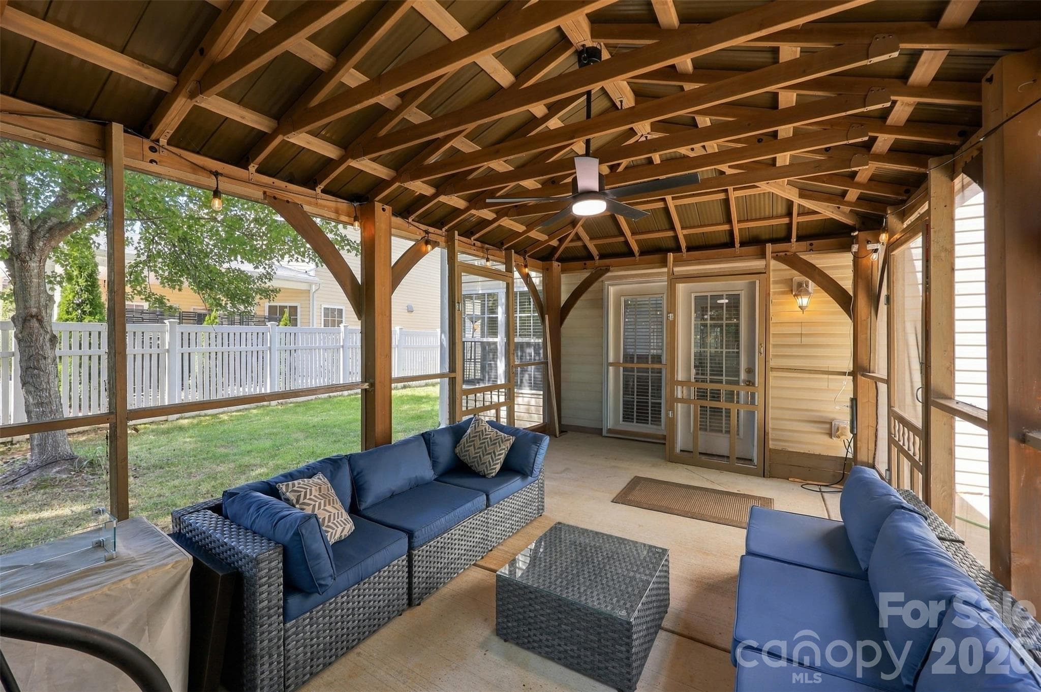 Single Family Residence at 15110 Redwood Valley Lane, Charlotte, photo 36 of 44