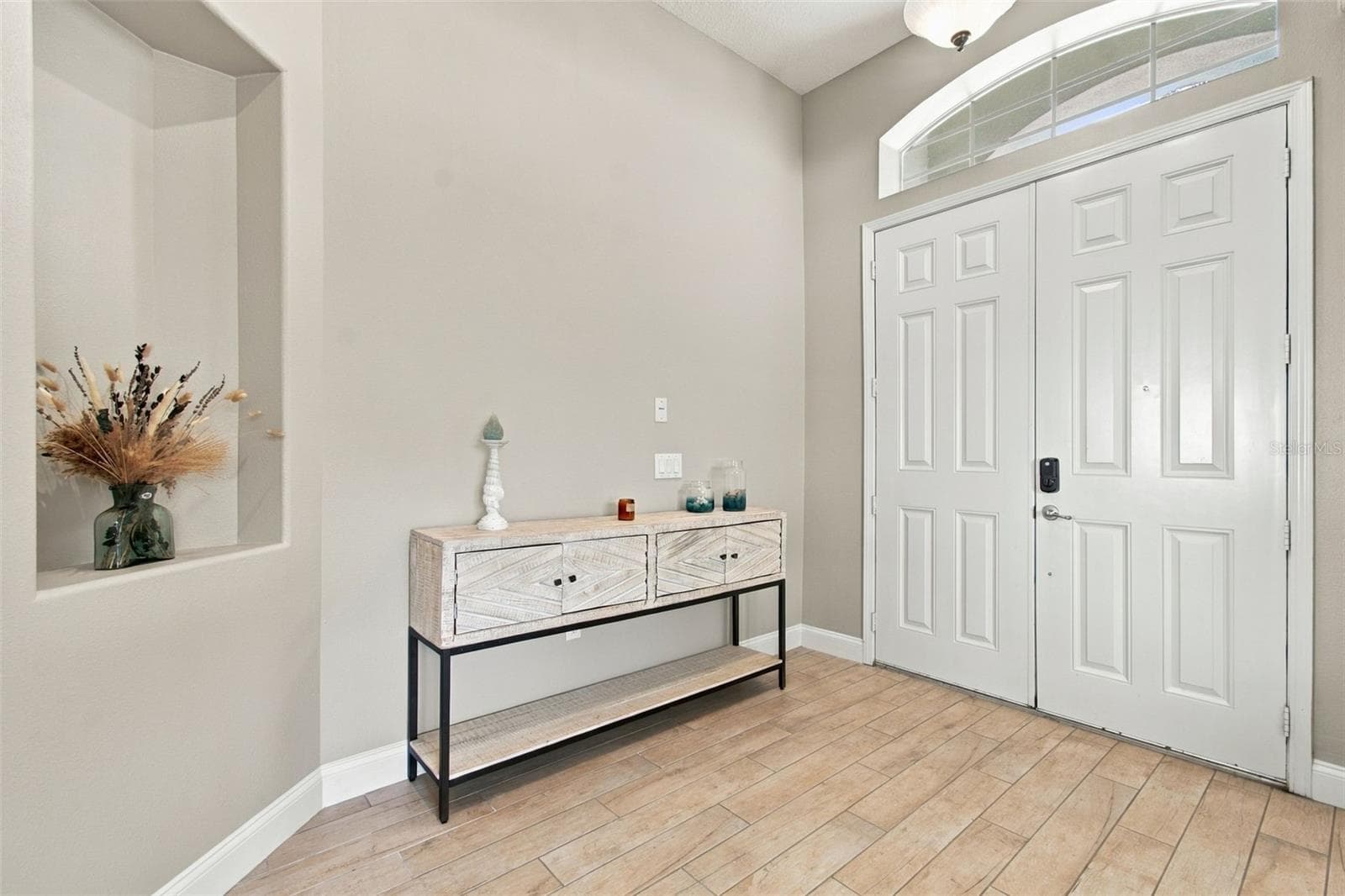 Grand Foyer with 12' ceilings - 3335 STONEGATE FALLS DR, LAND O LAKES