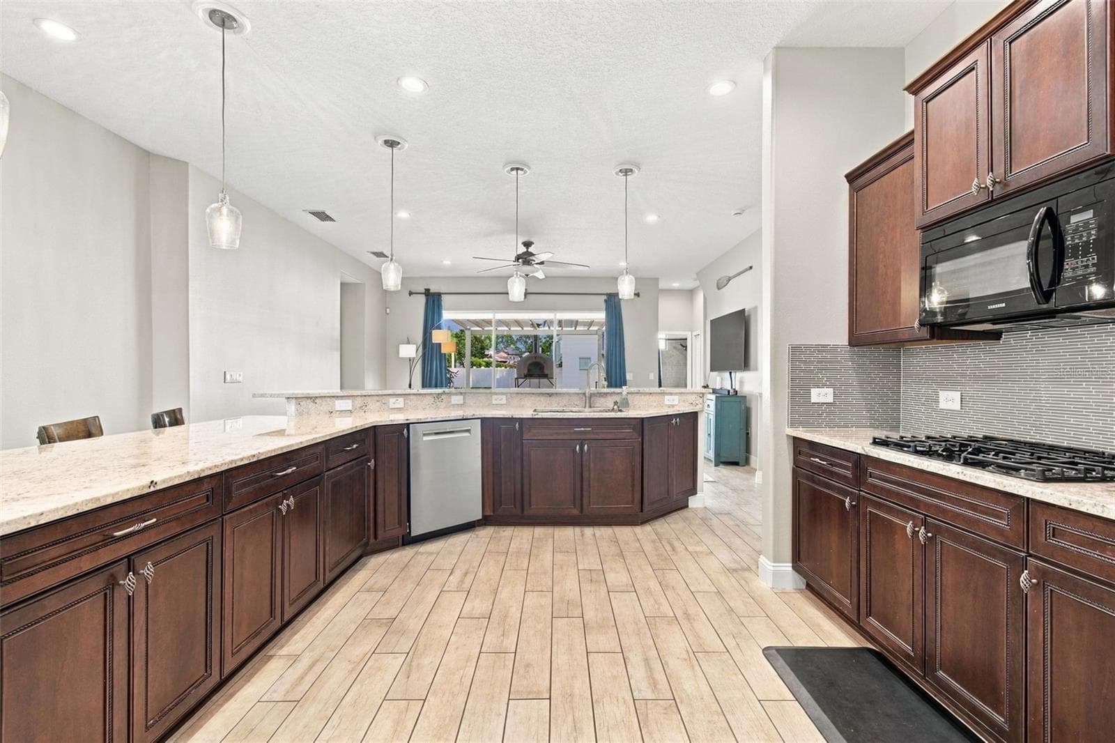 Single Family Residence at 3335 STONEGATE FALLS DR, LAND O LAKES, photo 17 of 85