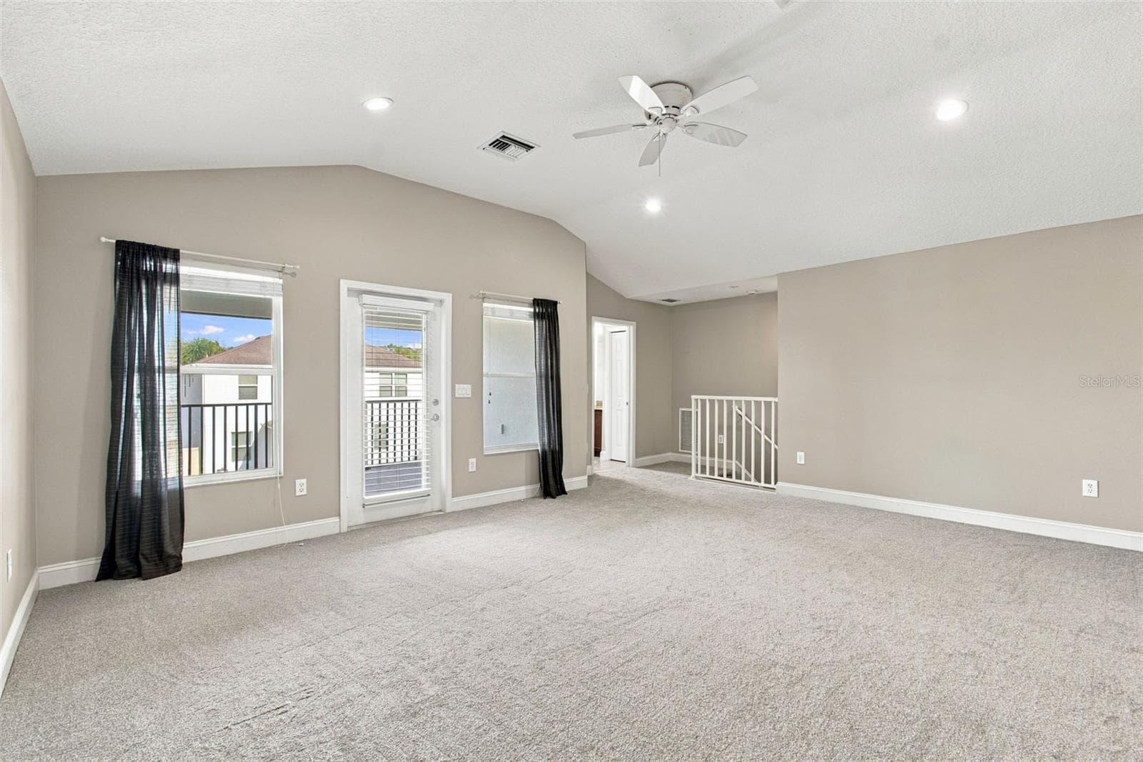 Single Family Residence at 3335 STONEGATE FALLS DR, LAND O LAKES, photo 47 of 85