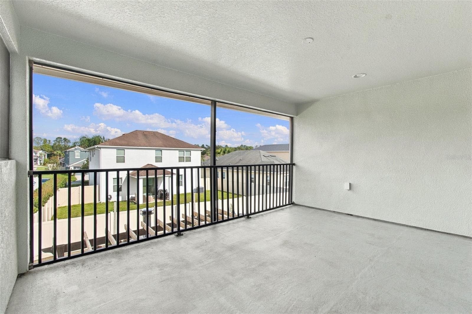 Single Family Residence at 3335 STONEGATE FALLS DR, LAND O LAKES, photo 51 of 85