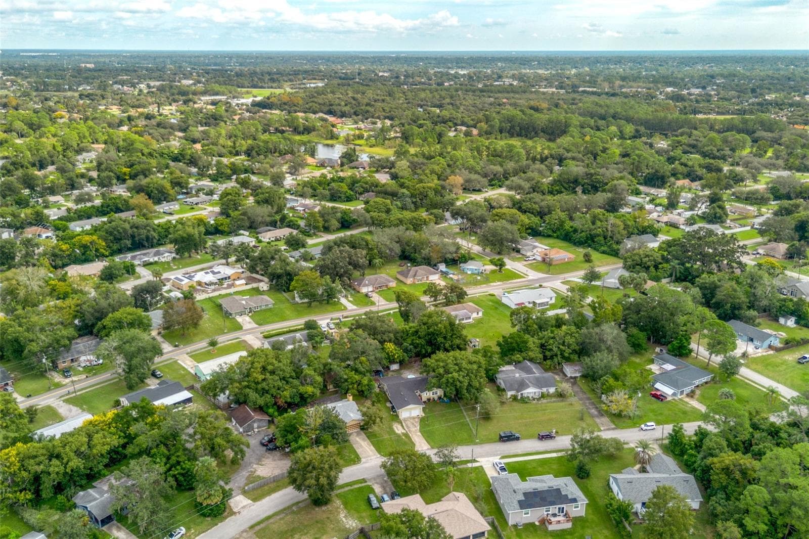 Single Family Residence at 246 ANGELES RD, DEBARY, photo 31 of 33