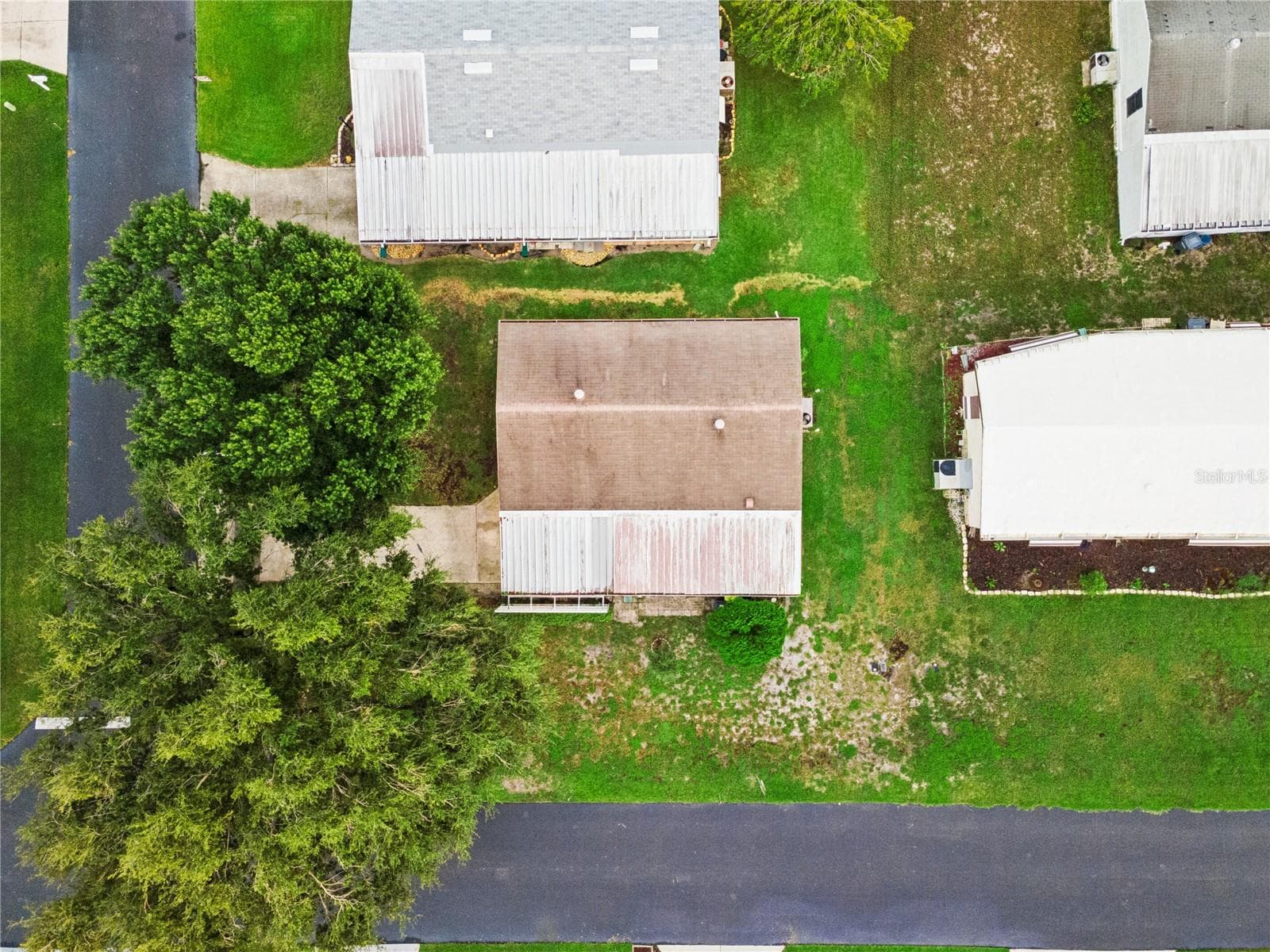 Manufactured Home at 6204 KNOTTY PINE DR SE, WINTER HAVEN, photo 38 of 45