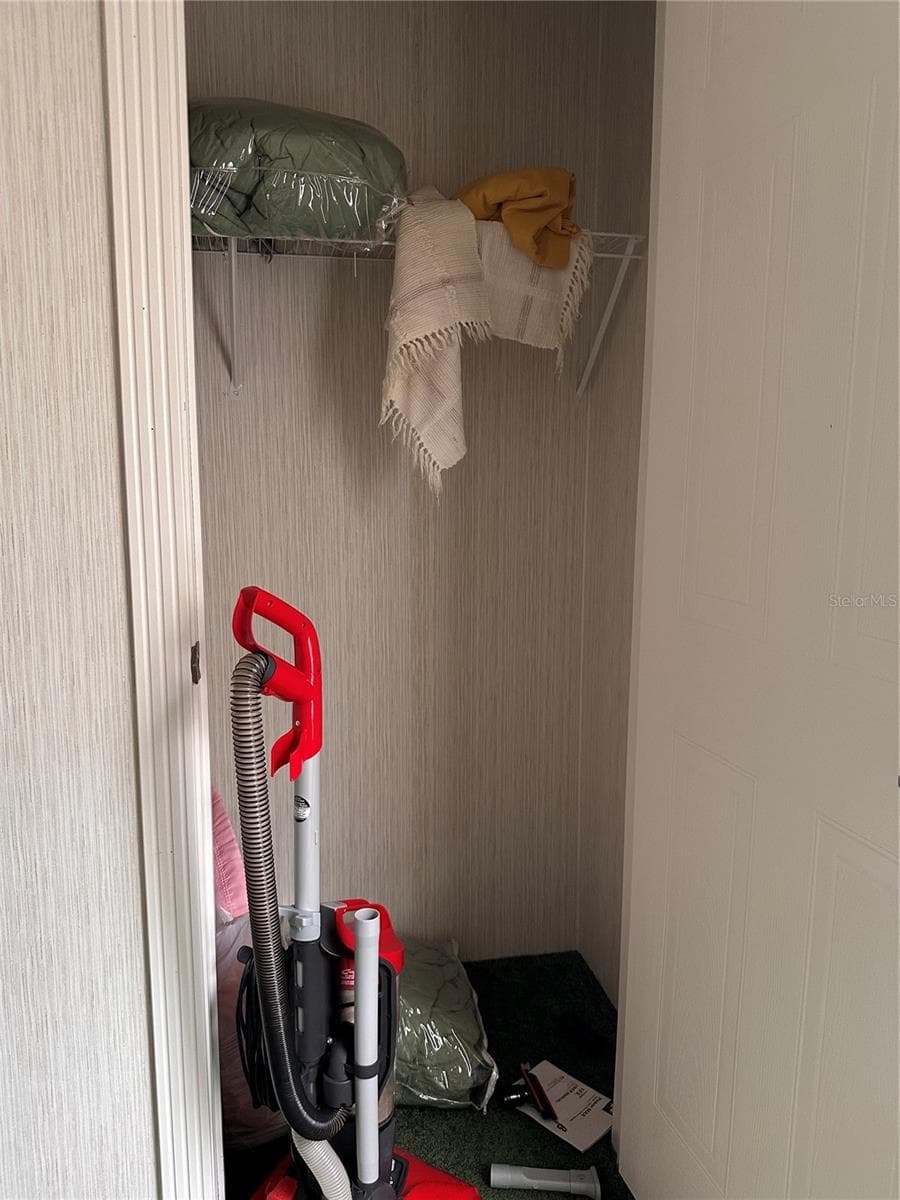 Manufactured Home at 10305 SE 148TH ST, SUMMERFIELD, photo 11 of 15