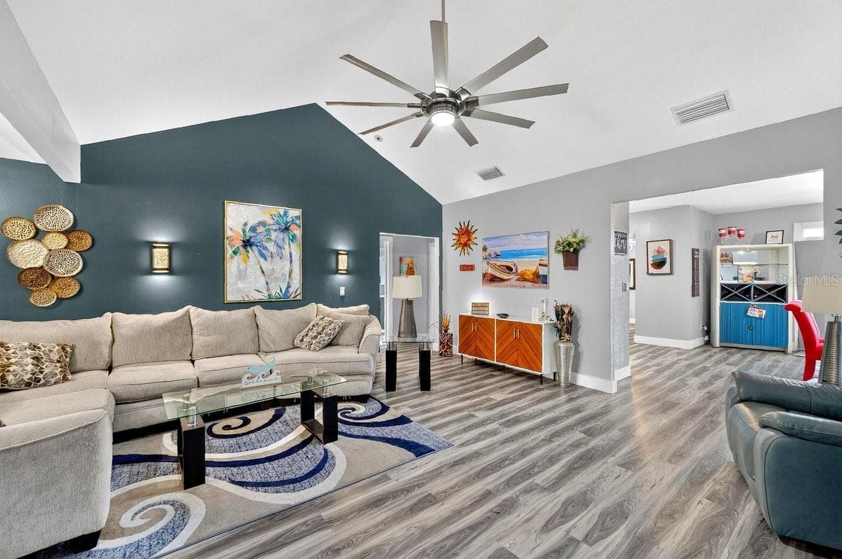 Single Family Residence at 928 N OLEANDER AVE, DAYTONA BEACH, photo 3 of 50