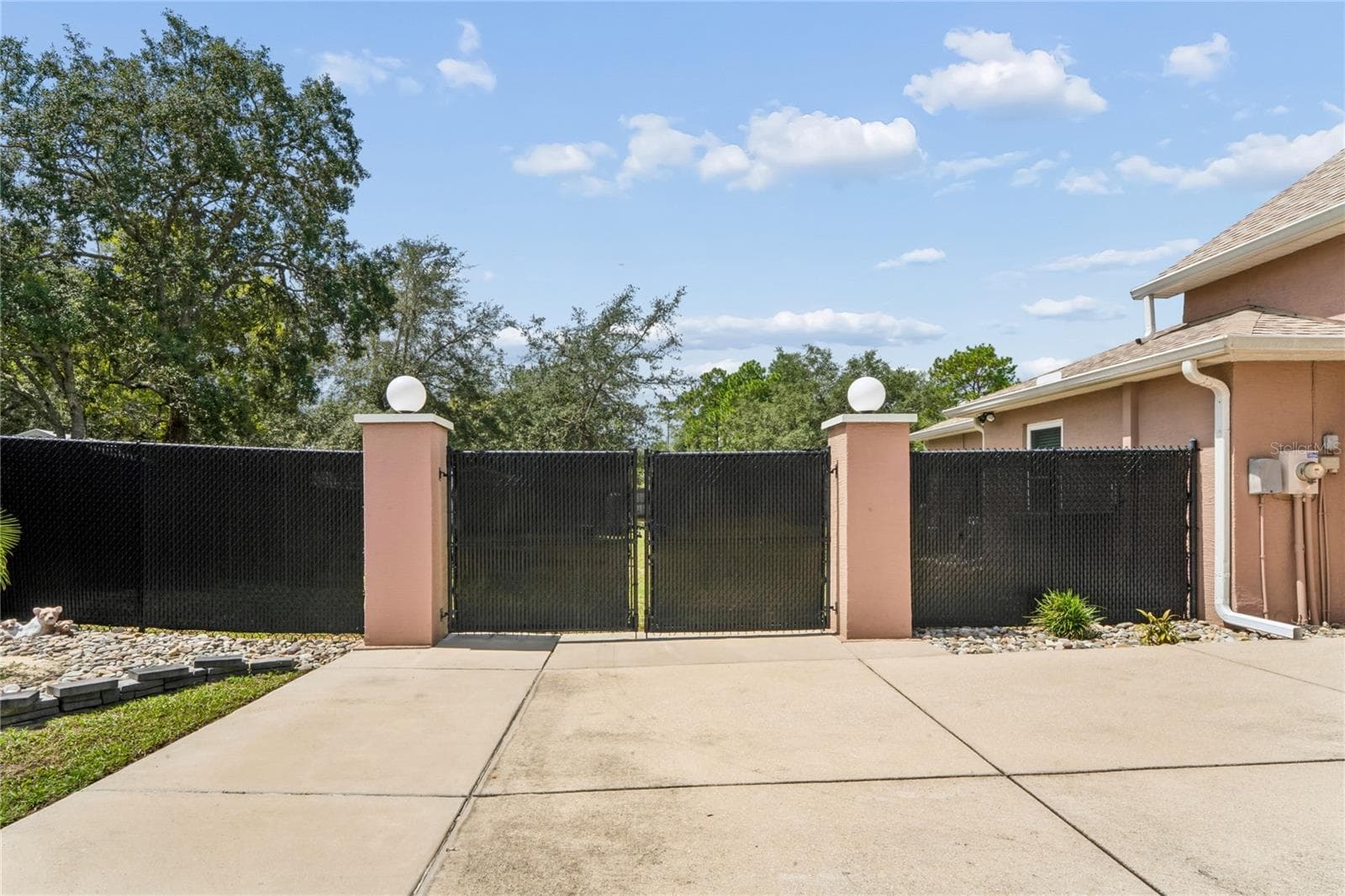 Single Family Residence at 11309 LAPWING RD, WEEKI WACHEE, photo 14 of 105