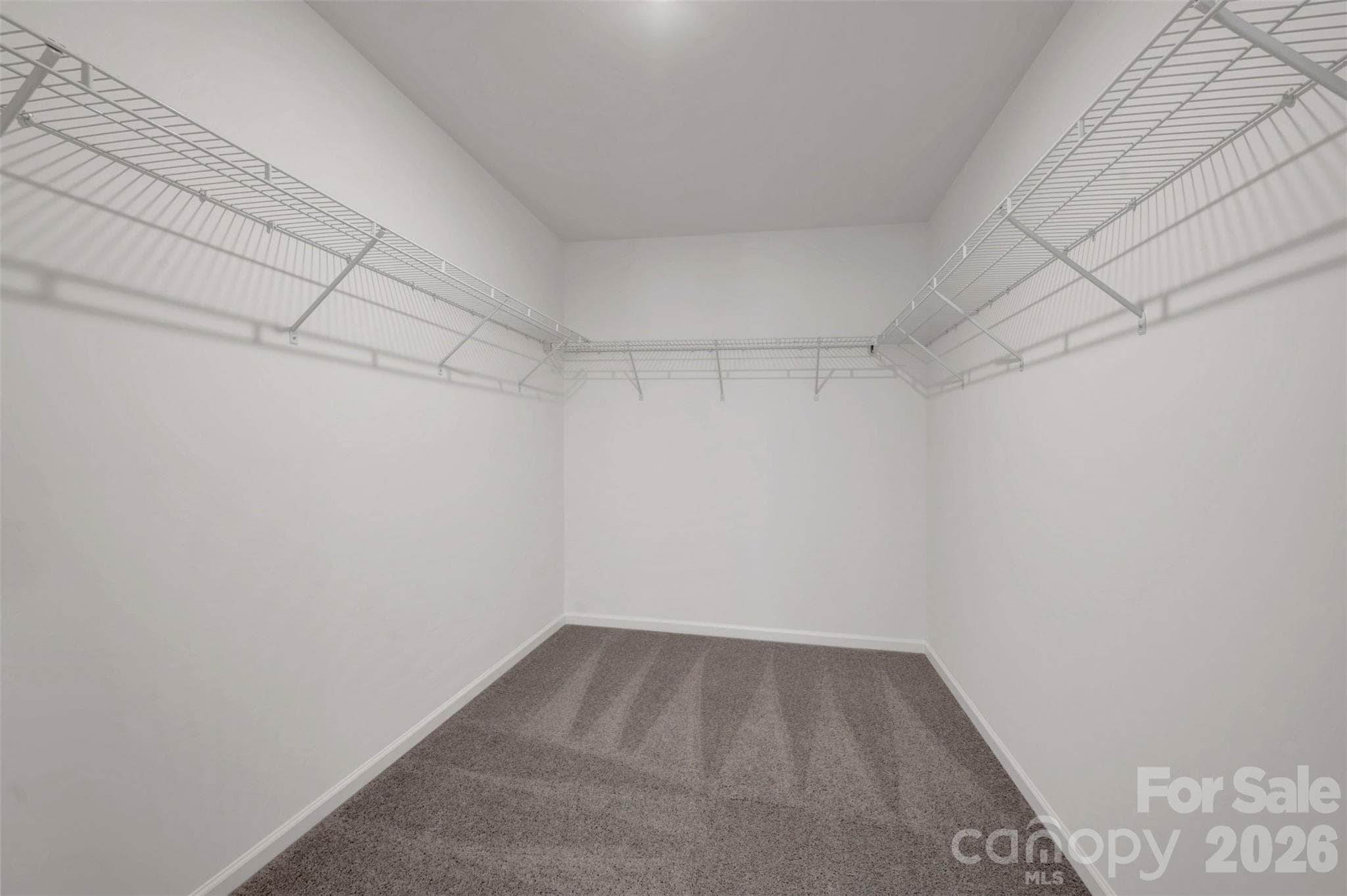 Owner's suite - 629 Willoughby Park Drive, Monroe