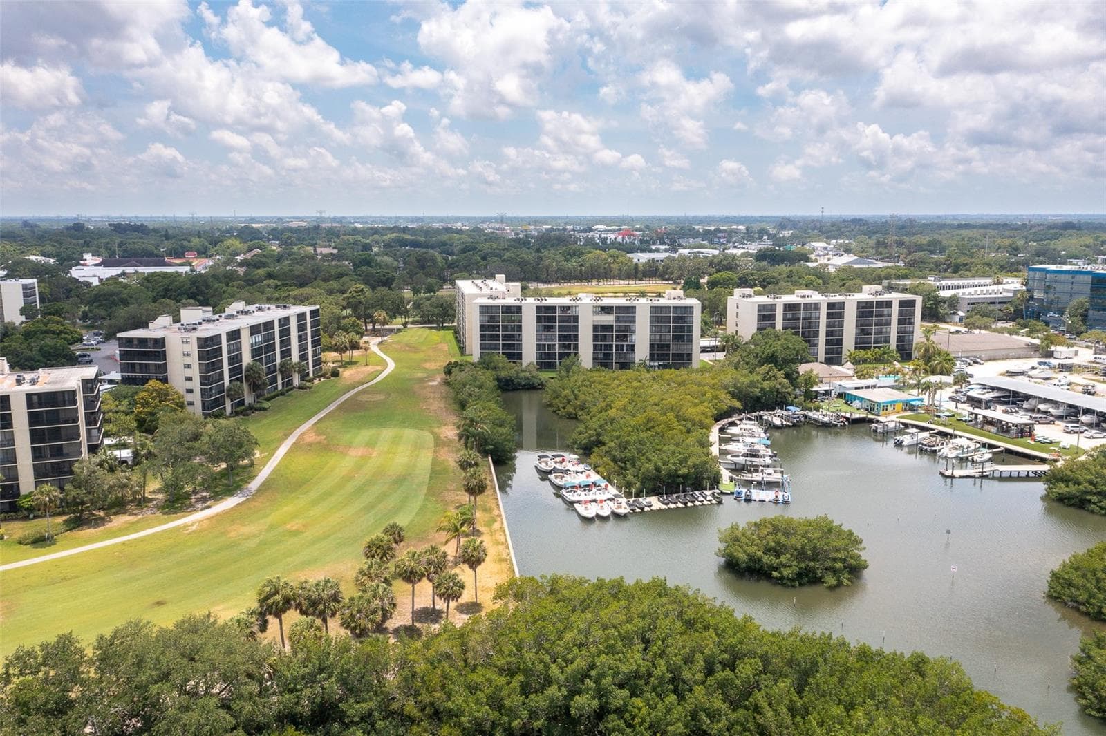 Condominium at 2900 COVE CAY DR #4B, CLEARWATER, photo 40 of 41