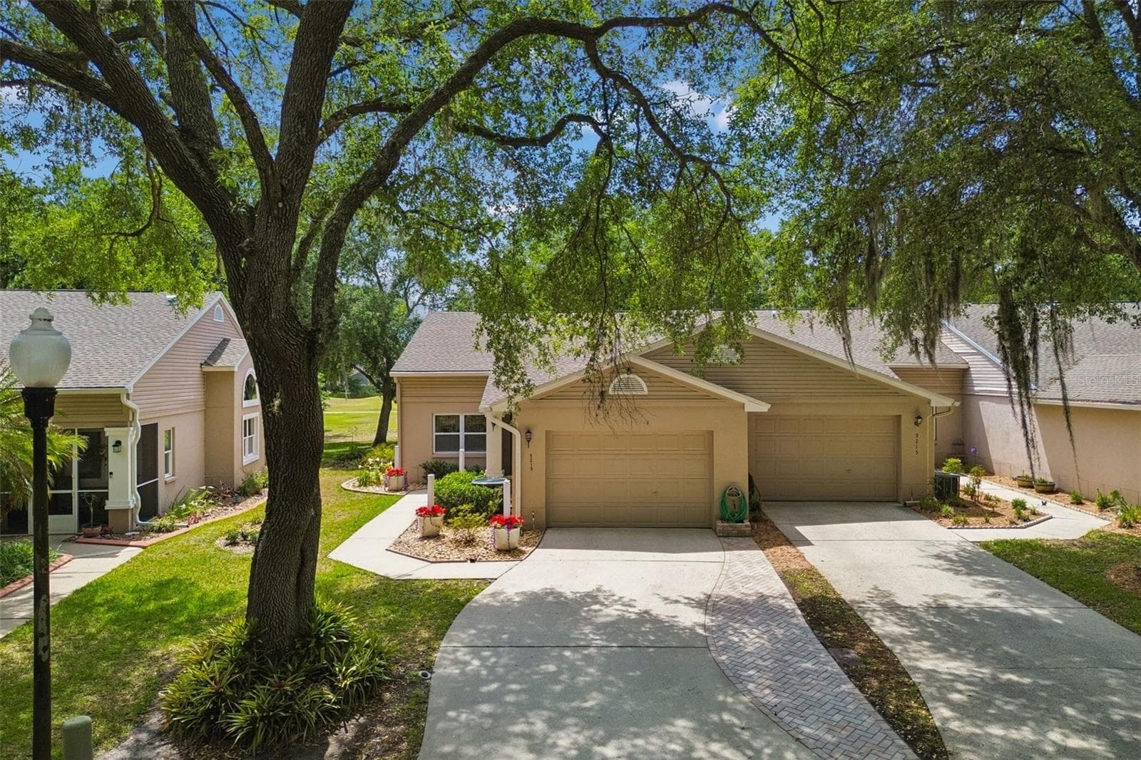 Front of Villa - 5213 LOCHMEAD TER, ZEPHYRHILLS