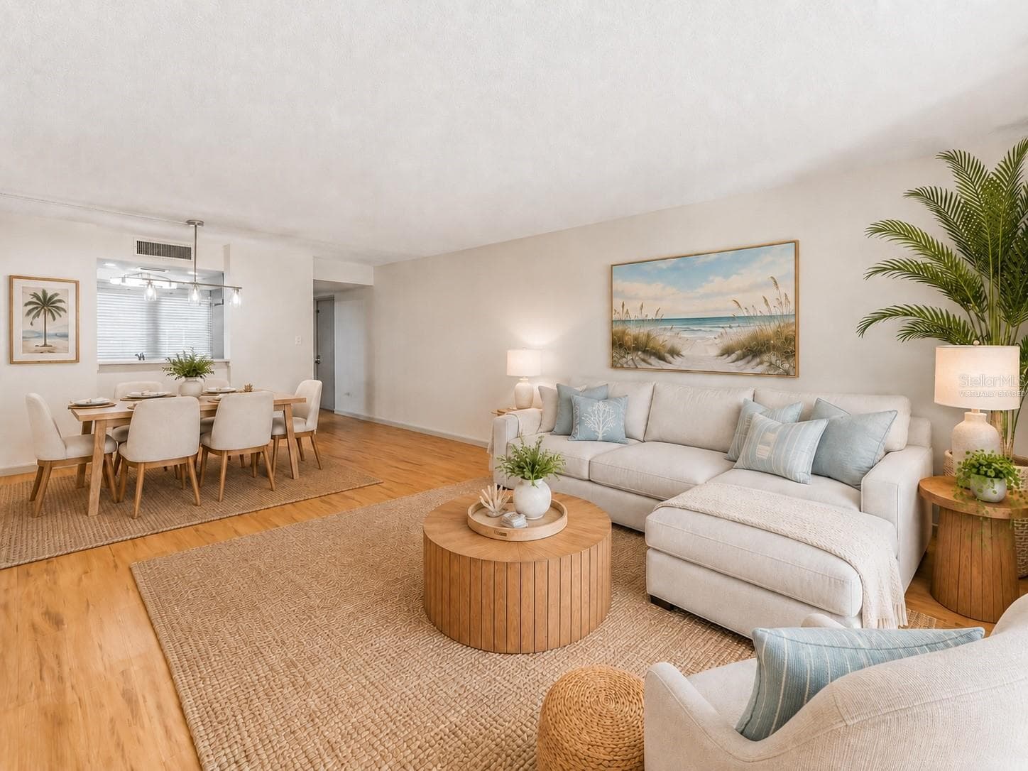 Virtually staged Great Room - 13626 GREENFIELD DR #109, TAMPA