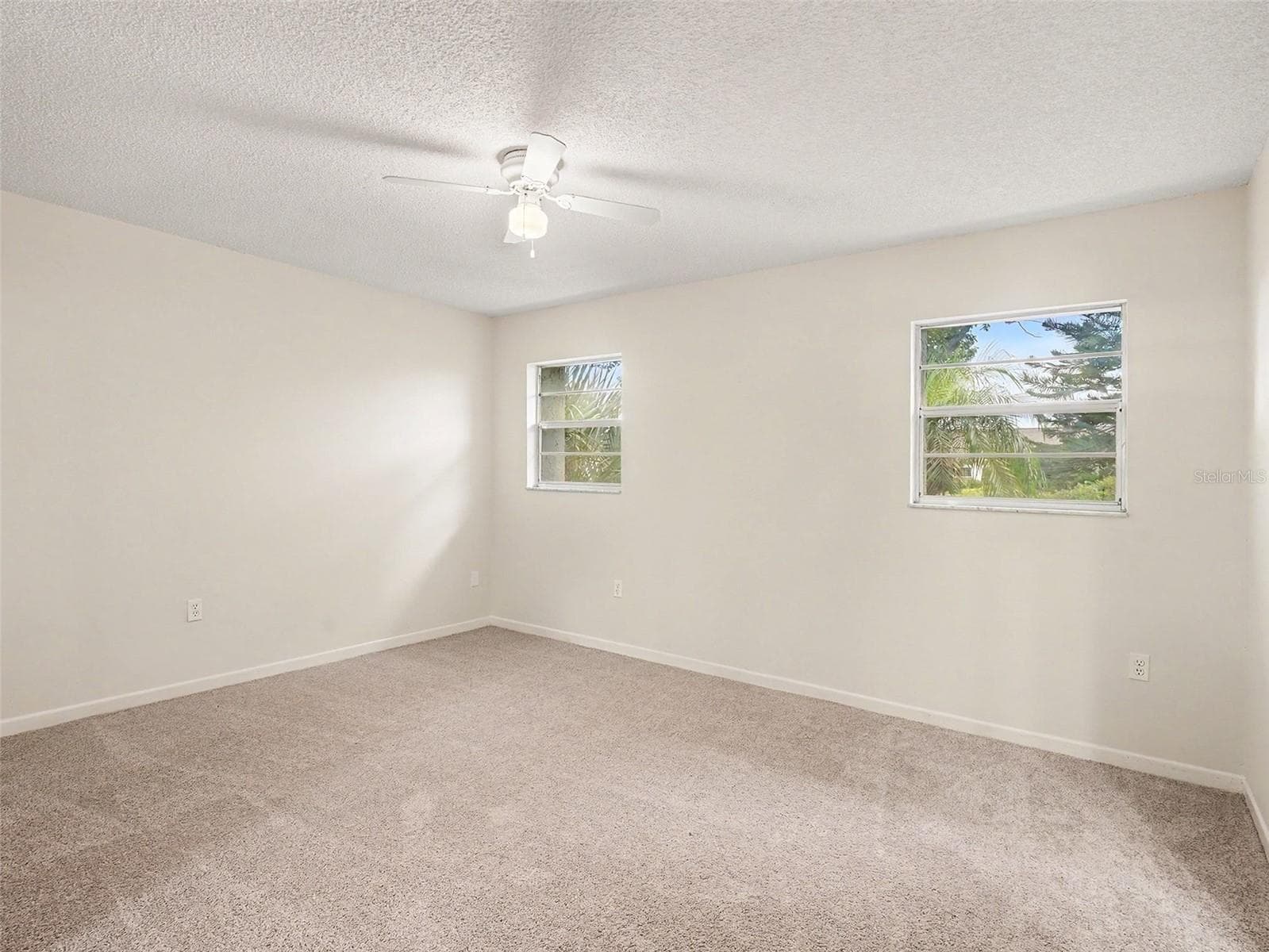 Single Family Residence at 1513 NEW BEDFORD DR, SUN CITY CENTER, photo 18 of 30