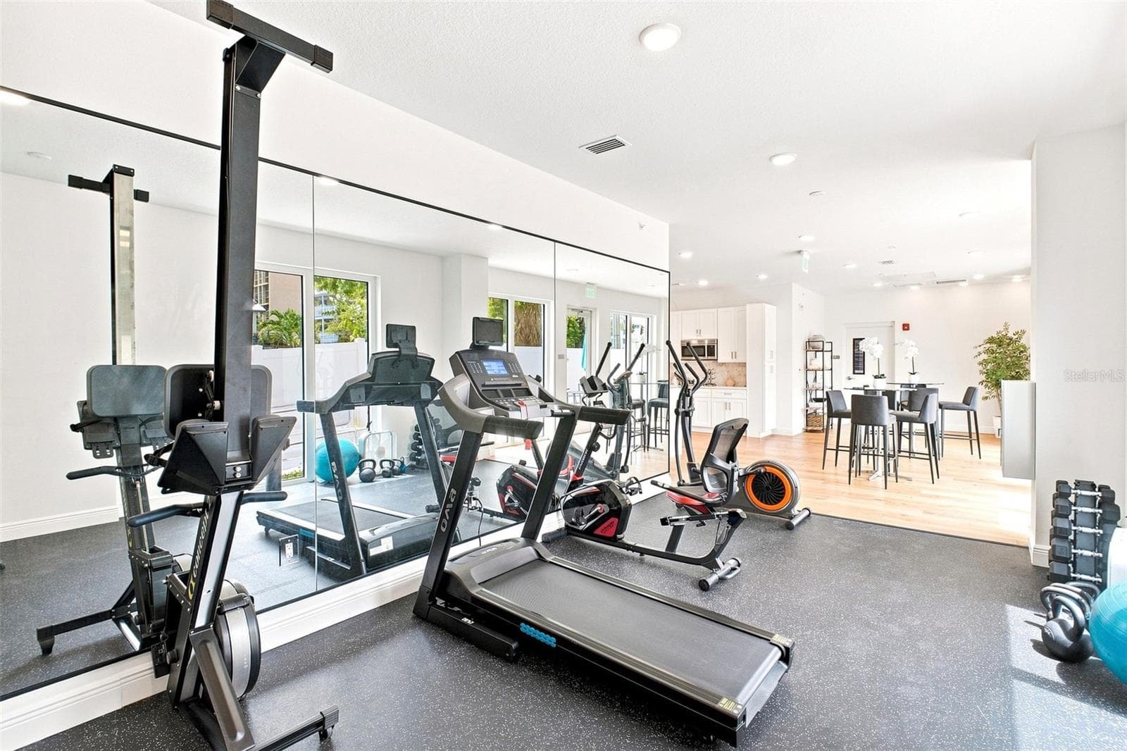 Condominium at 600 3RD AVE S #302, ST PETERSBURG, photo 35 of 52