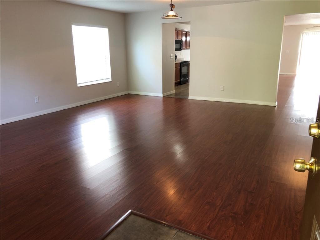 Single Family Residence at 5116 CELLO WOOD LN, WESLEY CHAPEL, photo 2 of 24
