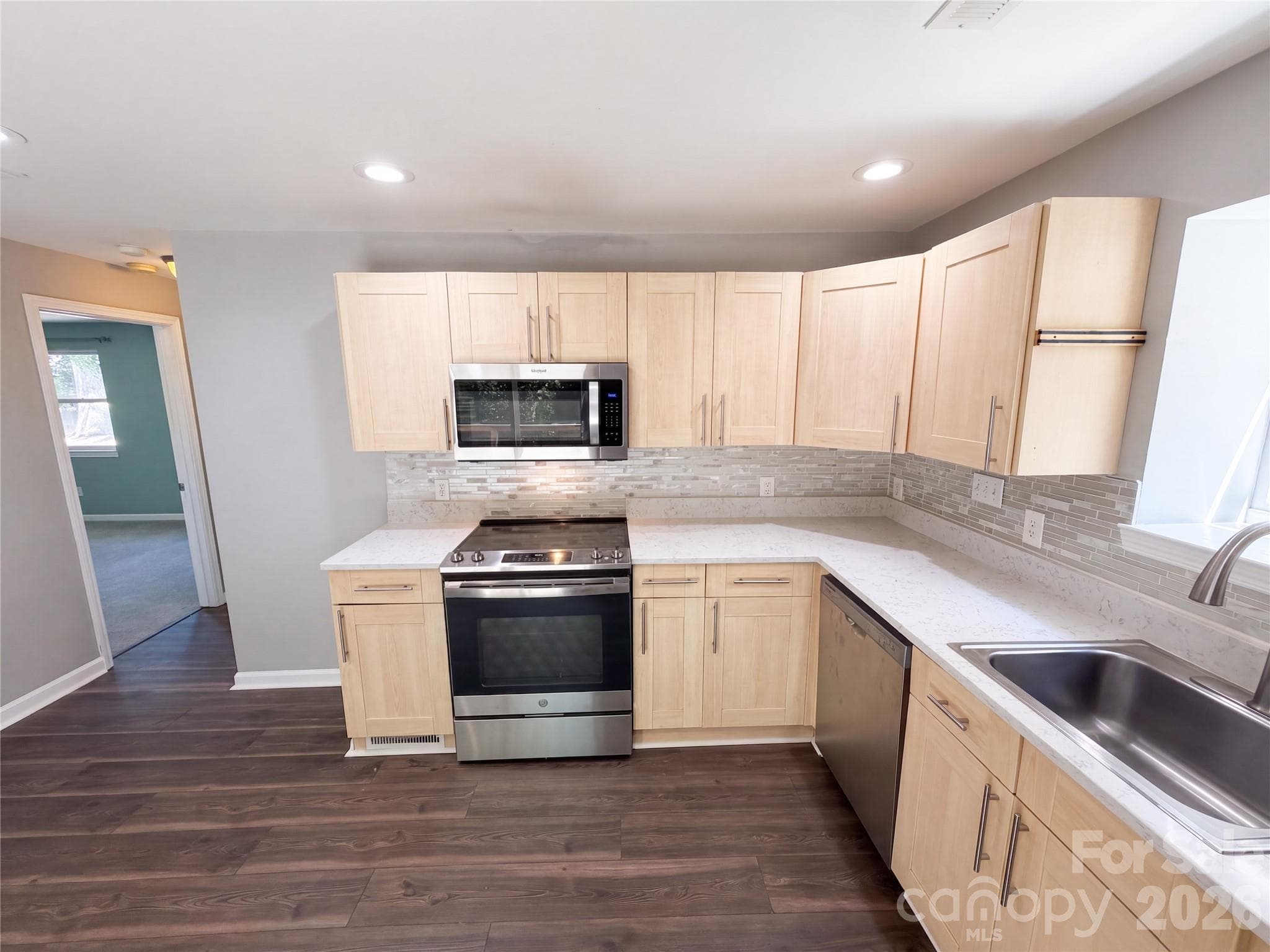 Single Family Residence at Charlotte, photo 4 of 59