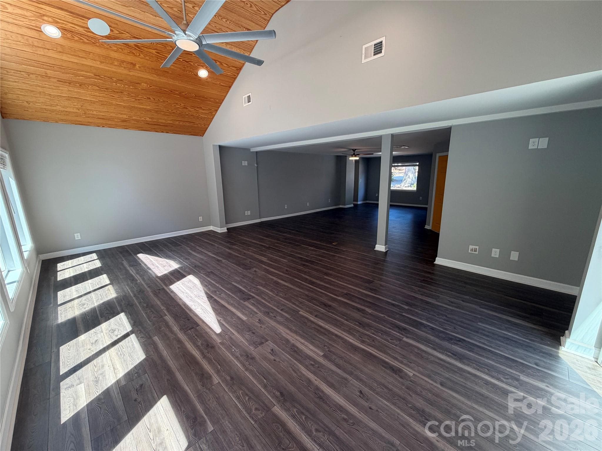 Single Family Residence at Charlotte, photo 14 of 59