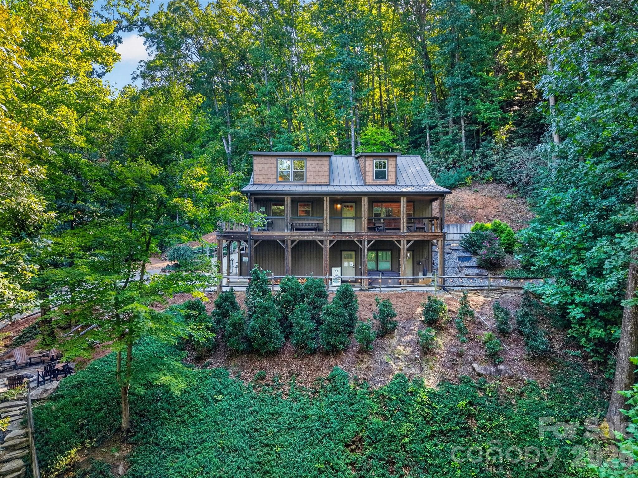 Single Family Residence at 3050 Green River Cove Road, Saluda, photo 40 of 48