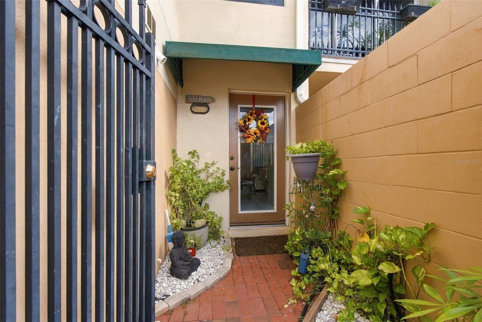 Townhouse at 836 PADUA LN, CLEARWATER, photo 3 of 55