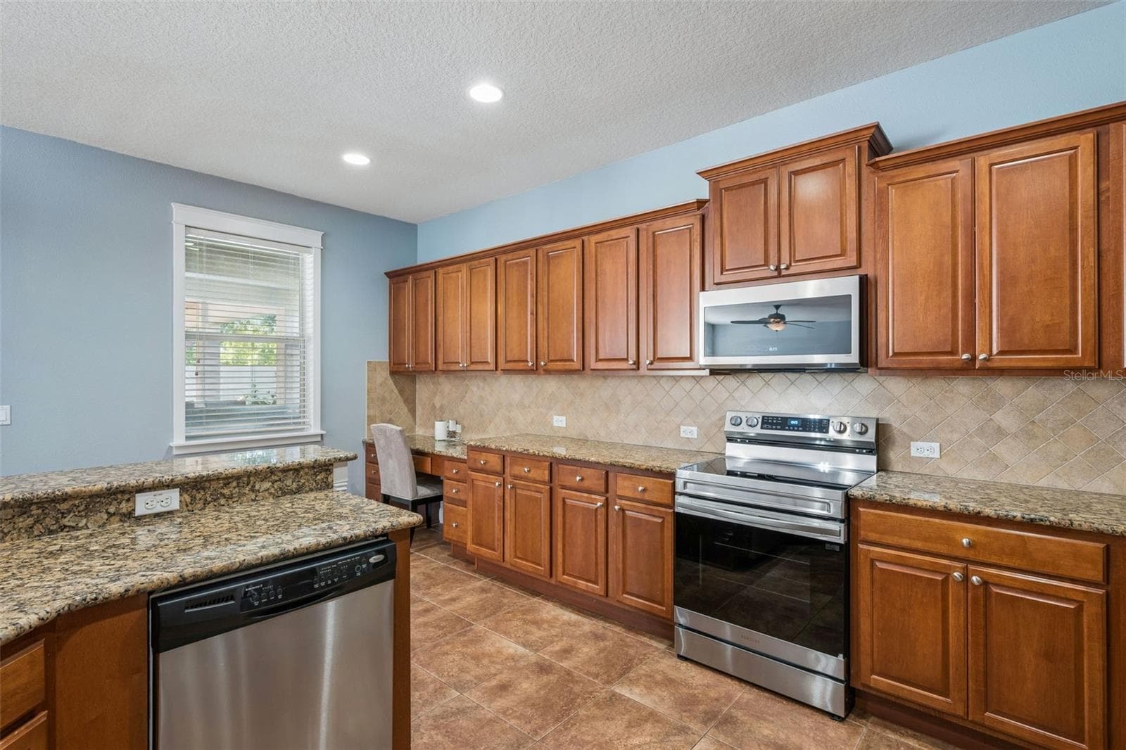 Single Family Residence at 30412 TOKARA TER, MOUNT DORA, photo 18 of 78
