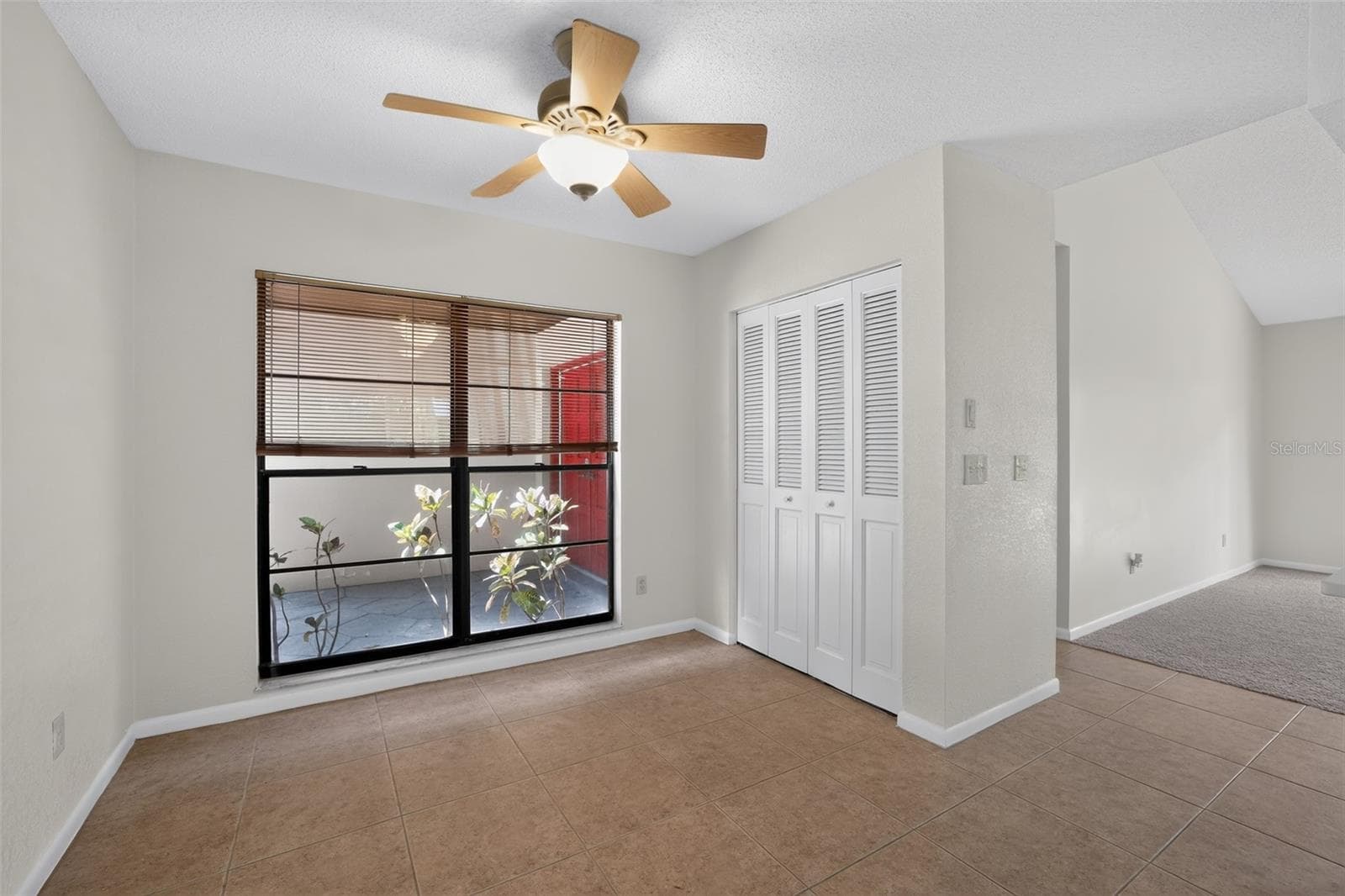 Single Family Residence at 4015 DELLBROOK DR, TAMPA, photo 17 of 27