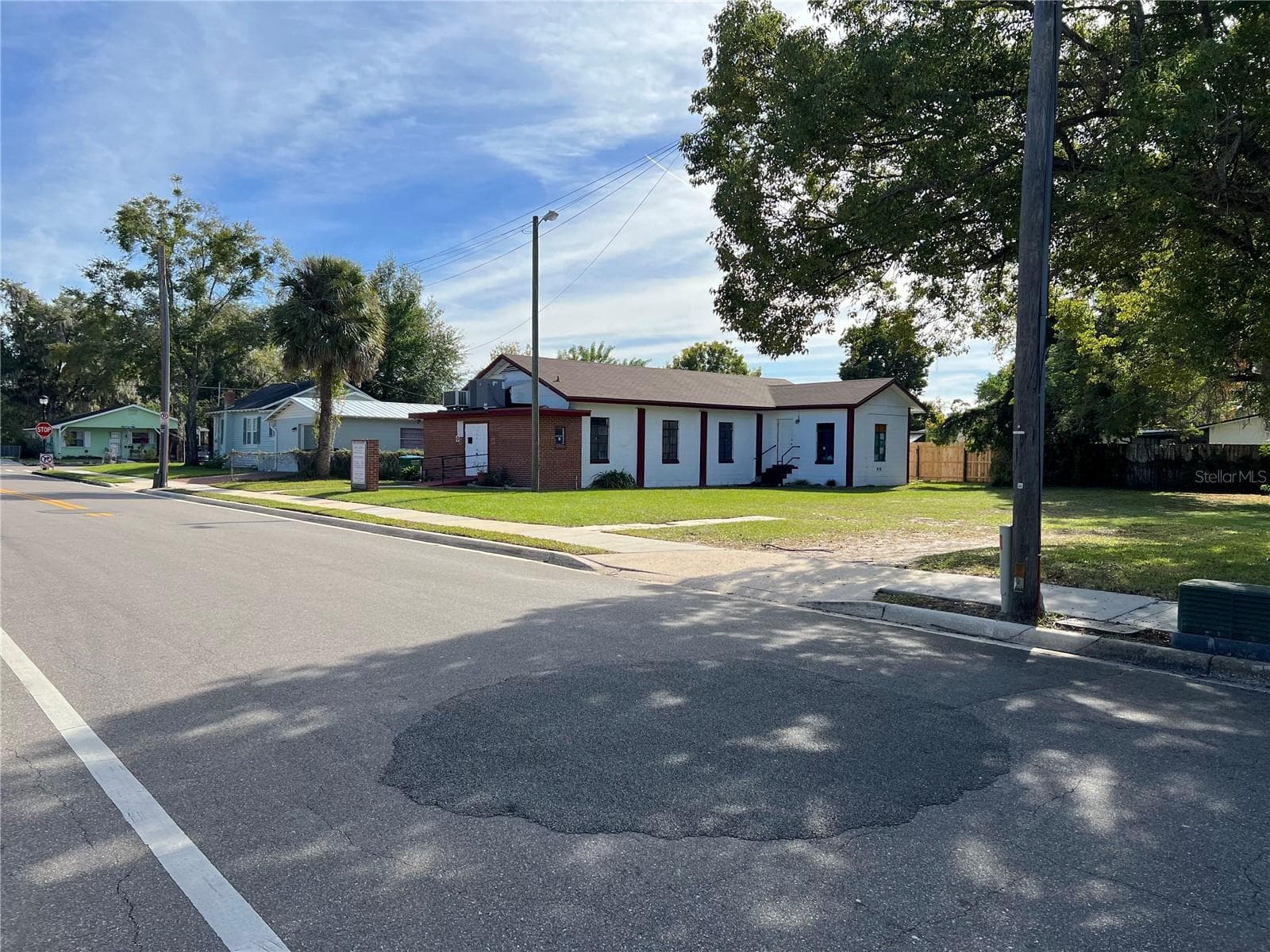 View from the street where there is additional parking - 786 W CANTON AVE, WINTER PARK