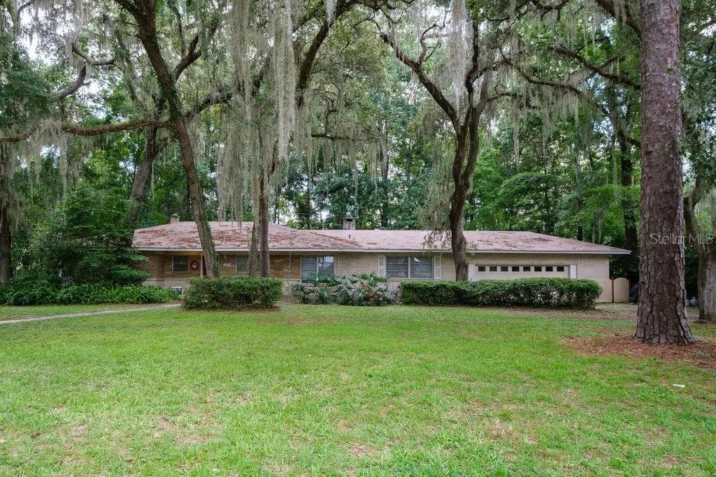 100 NW 32ND ST