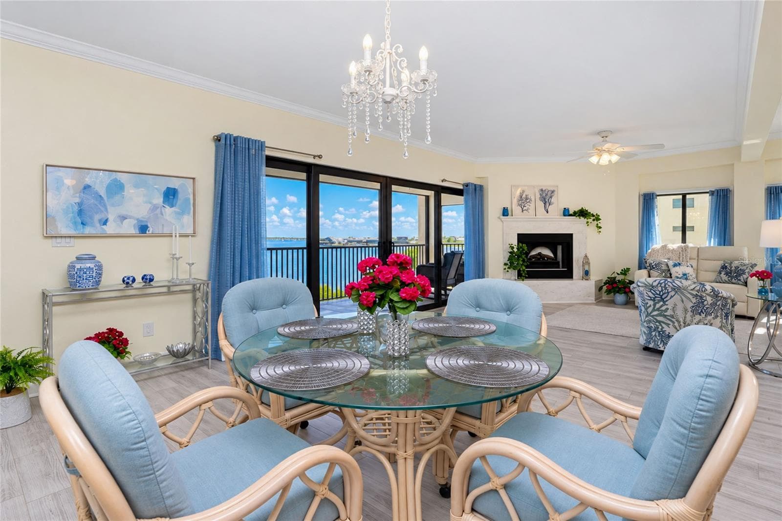 DINING AREA WITH VIEWS AS WELL! - 1601 PARK BEACH CIR #136/18, PUNTA GORDA