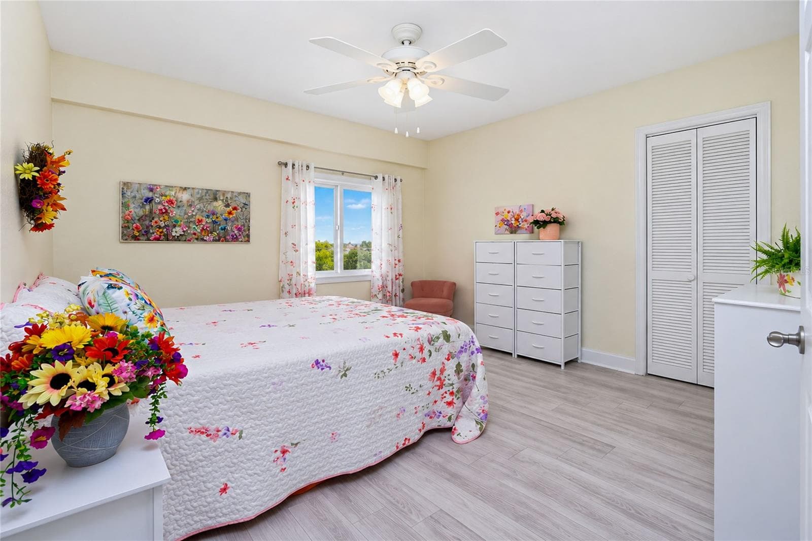 13X12 GUEST BEDROOM - 1601 PARK BEACH CIR #136/18, PUNTA GORDA