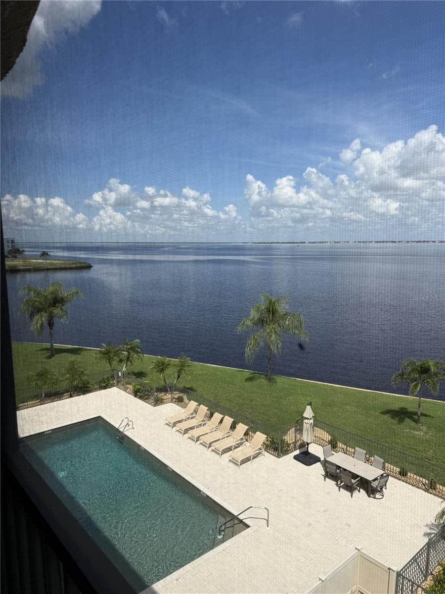 POOL & HARBOR VIEW FROM THE LANAI! - 1601 PARK BEACH CIR #136/18, PUNTA GORDA