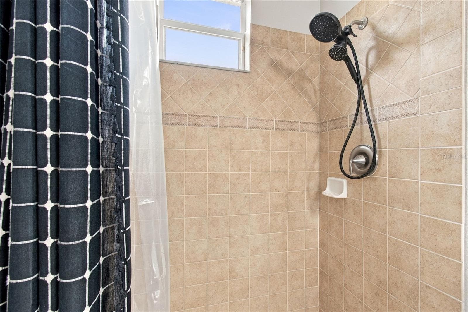 Bathroom Three - 3335 STONEGATE FALLS DR, LAND O LAKES