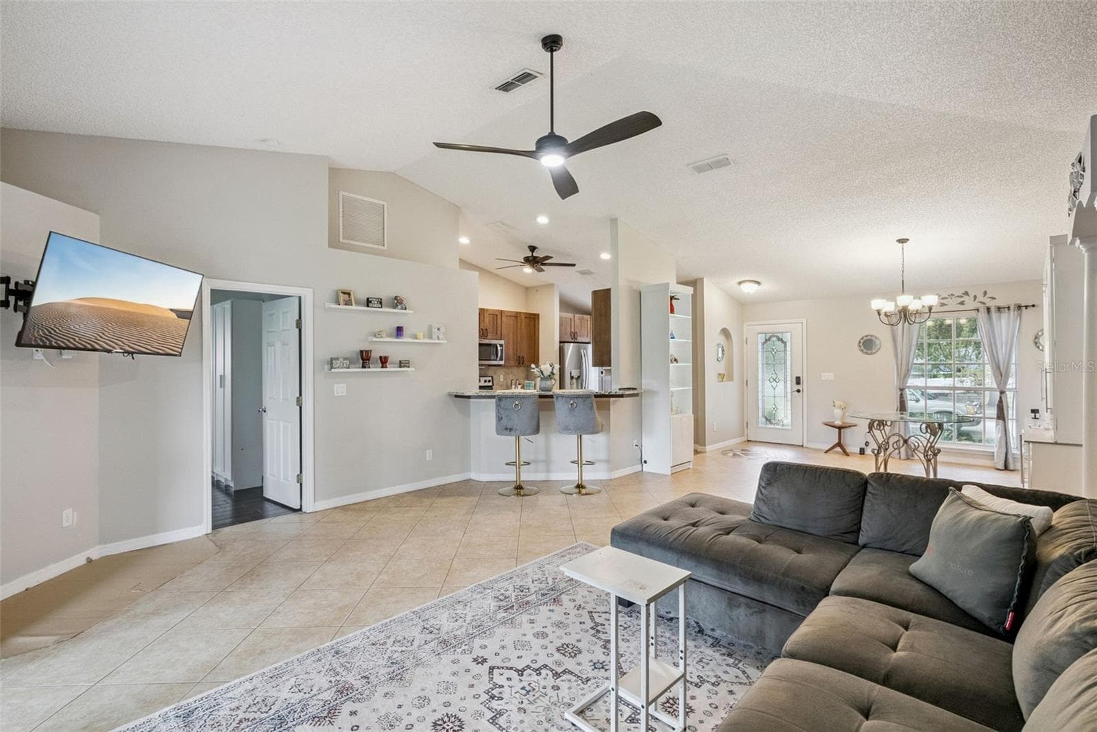Single Family Residence at 1403 BRAYTON CIR, DELTONA, photo 10 of 35