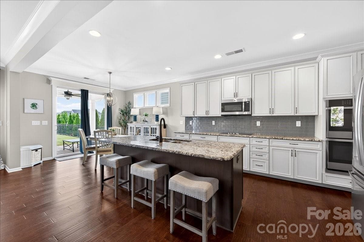 Single Family Residence at 13106 Chopin Ridge Road, Huntersville, photo 10 of 45