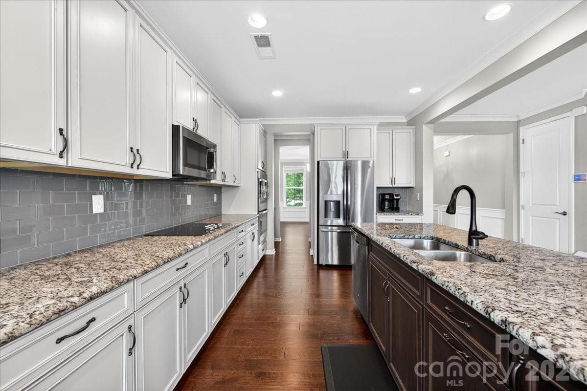 Single Family Residence at 13106 Chopin Ridge Road, Huntersville, photo 13 of 45