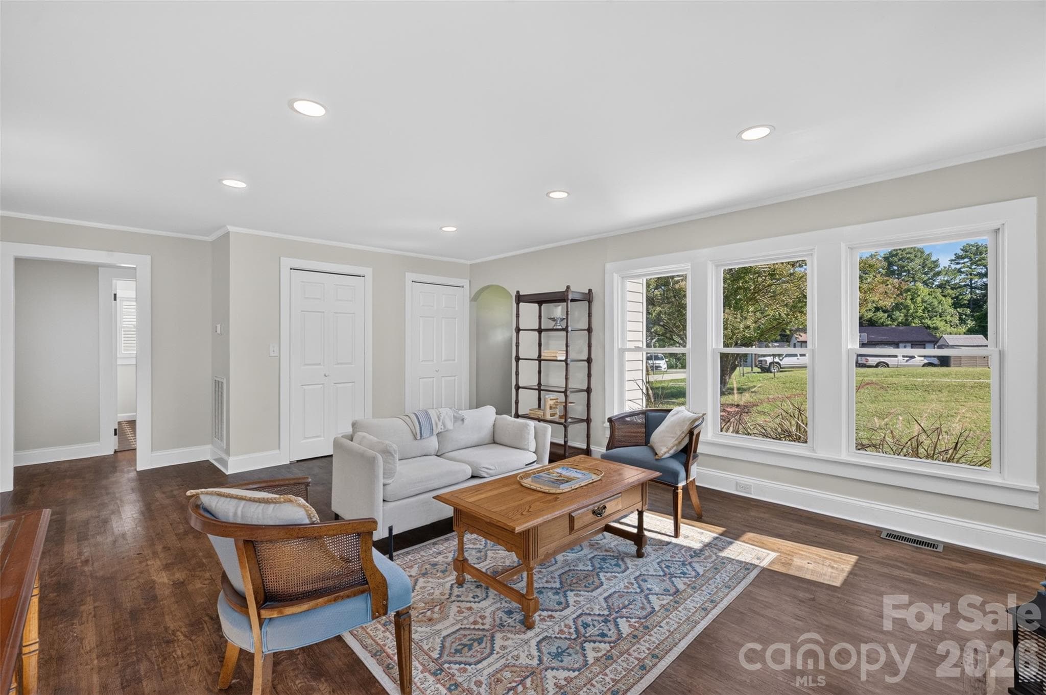Cozy living room with lots of natural light - 227 Nesbit Drive, Salisbury
