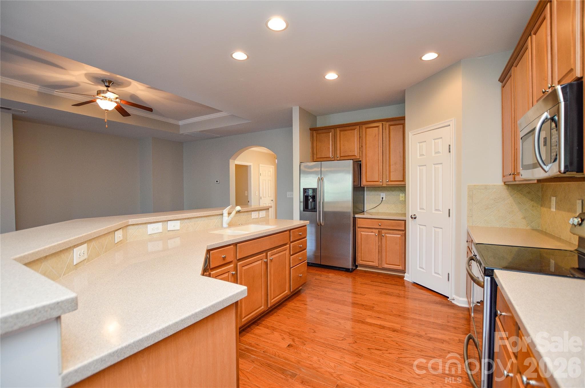Single Family Residence at 6720 Eastfield Park Drive, Charlotte, photo 12 of 39