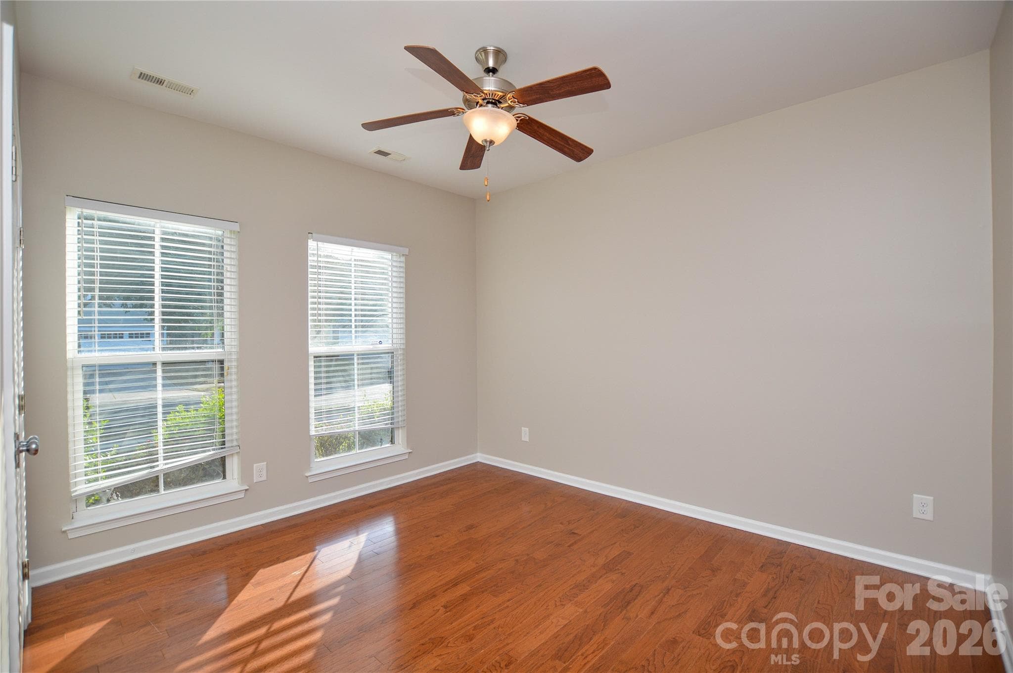 Single Family Residence at 6720 Eastfield Park Drive, Charlotte, photo 22 of 39