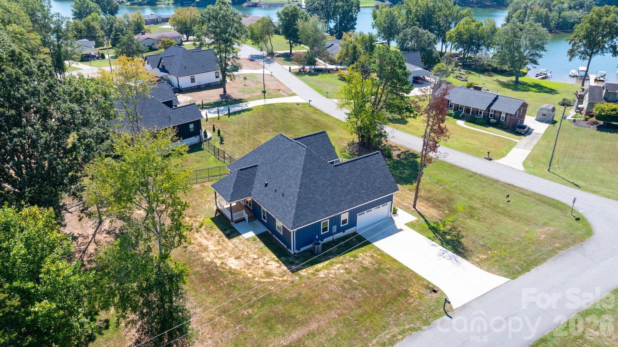 Single Family Residence at 167 Harbor Point Drive, Cherryville, photo 14 of 88