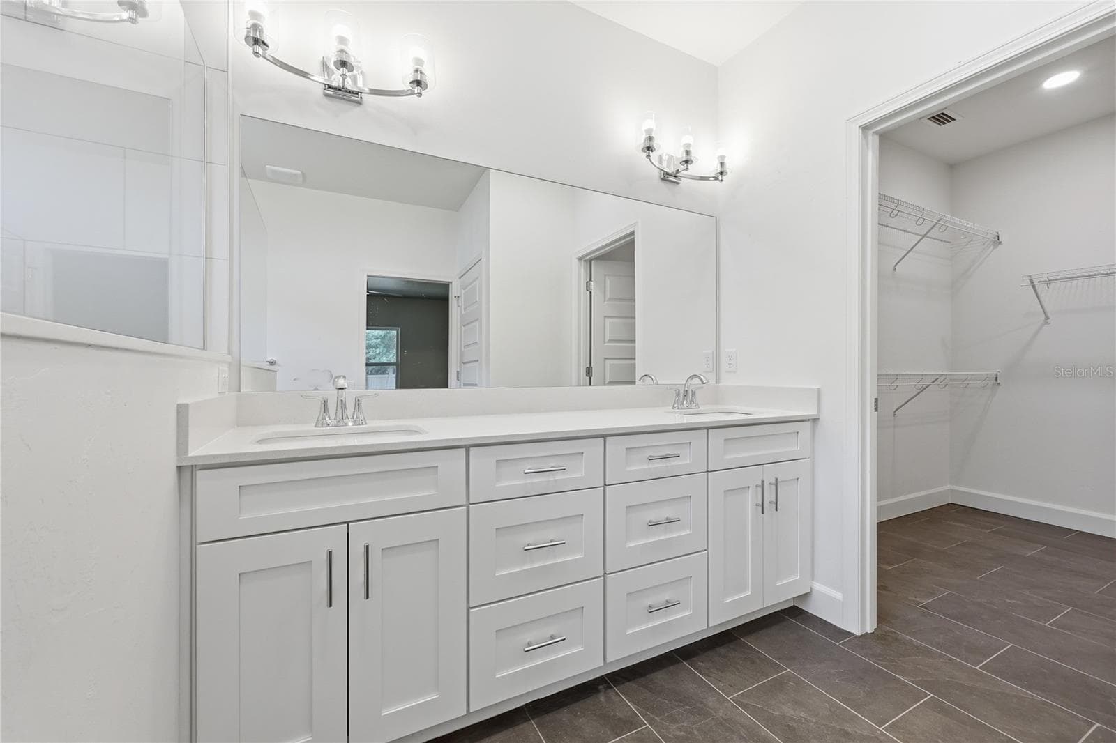 Single Family Residence at 21070 SW 1ST PL, NEWBERRY, photo 8 of 22
