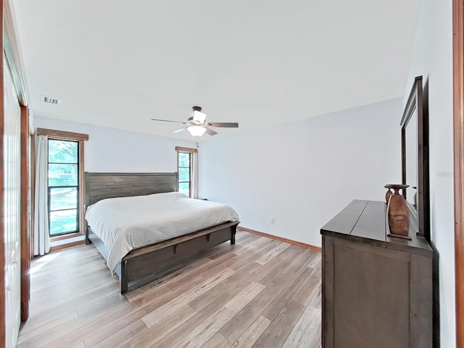 Single Family Residence at 6075 COUNTRY CLUB RD, ZEPHYRHILLS, photo 32 of 47