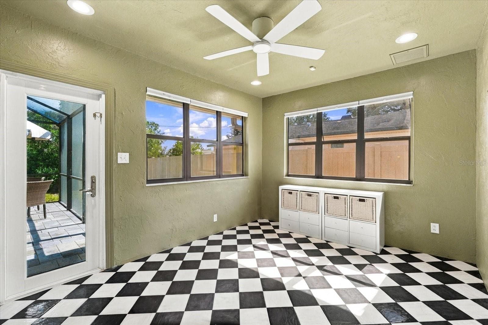 Bonus Room - 1515 MIDNIGHT PASS WAY, CLEARWATER