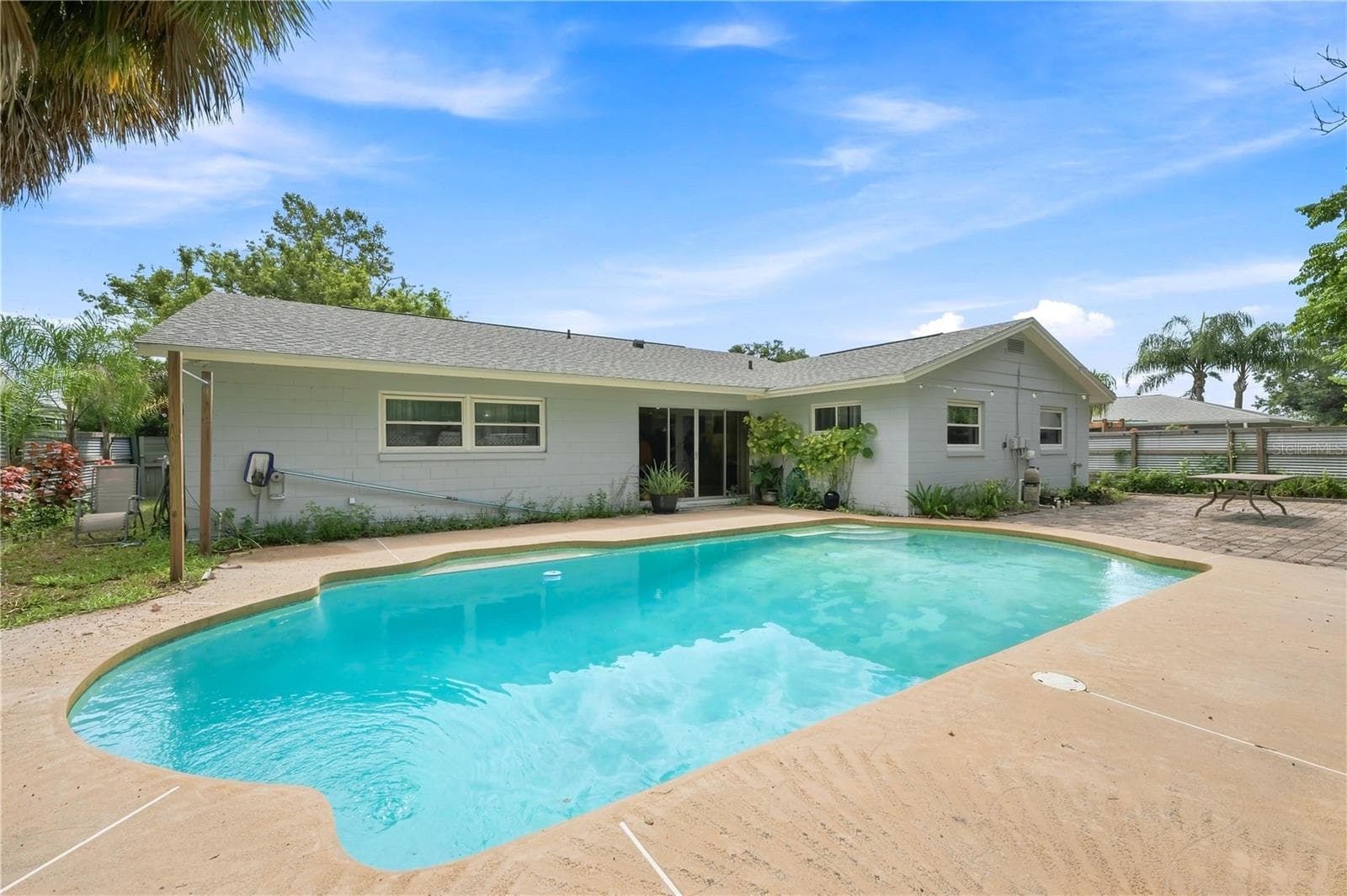 Single Family Residence at 2301 CONIFER AVE, WINTER PARK, photo 2 of 28