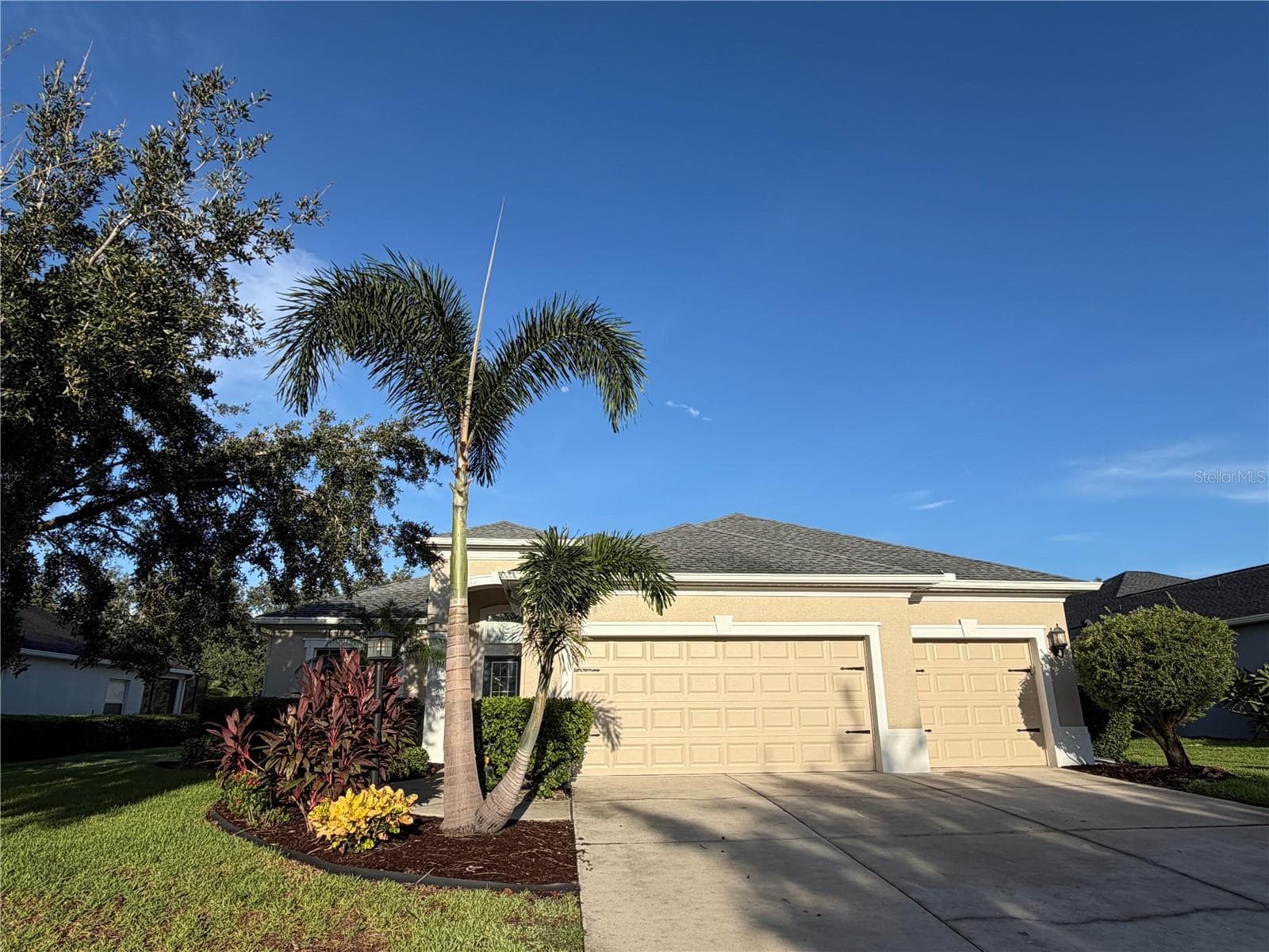 1416 HICKORY VIEW CIR