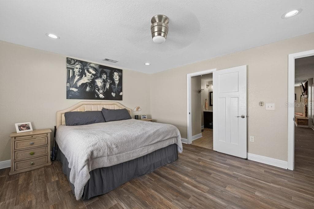Single Family Residence at 4710 W TRILBY AVE, TAMPA, photo 25 of 65