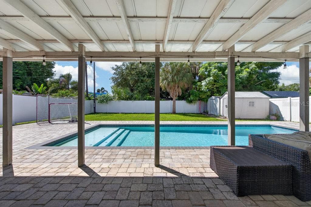 Single Family Residence at 4710 W TRILBY AVE, TAMPA, photo 41 of 65