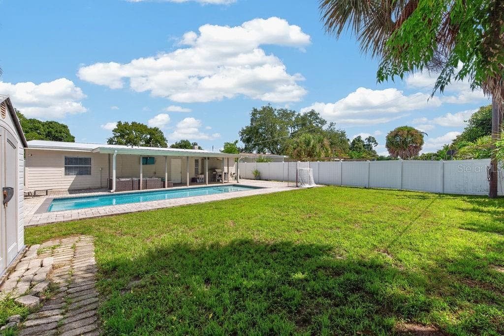 Single Family Residence at 4710 W TRILBY AVE, TAMPA, photo 55 of 65