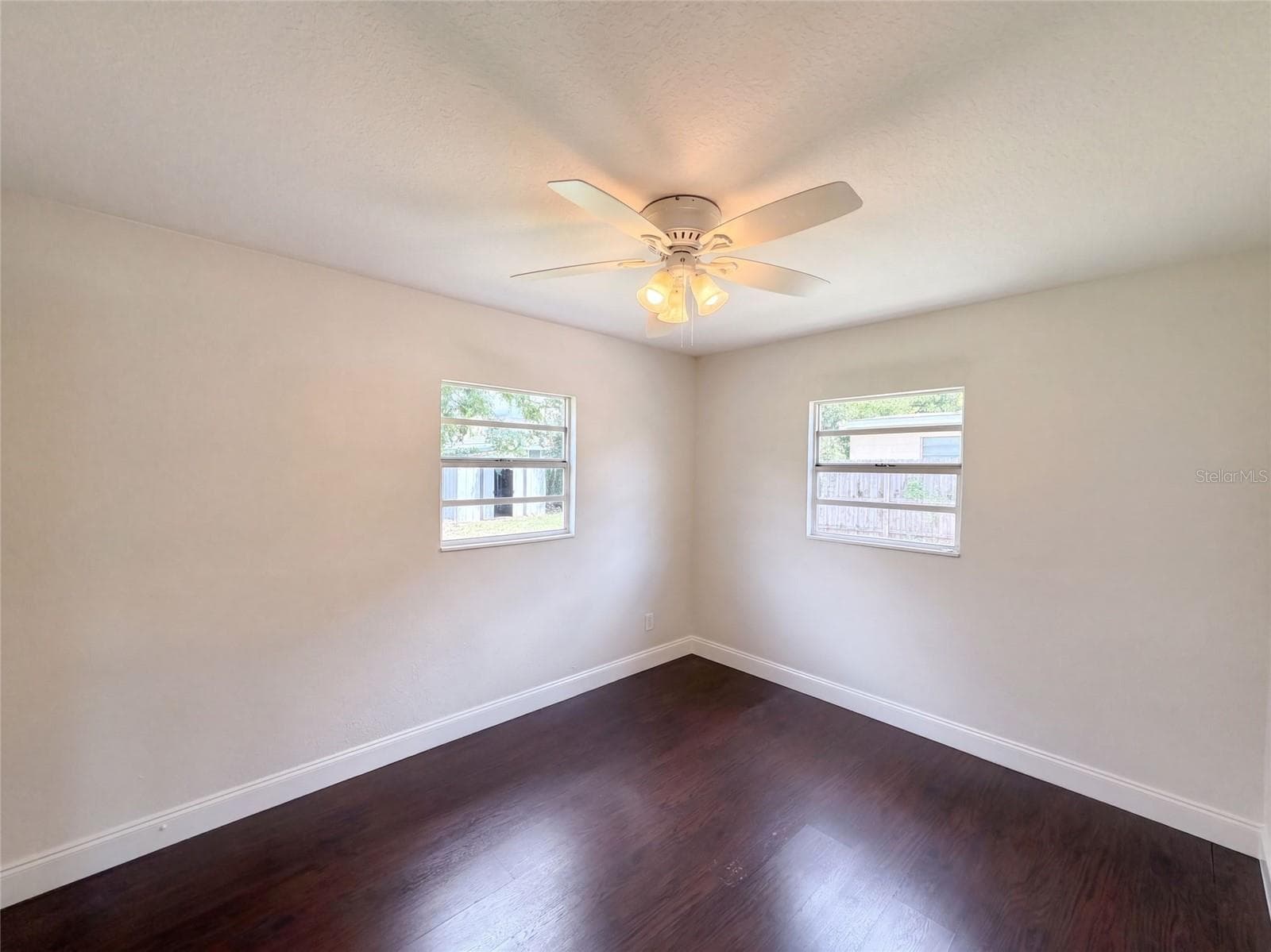 Single Family Residence at 2406 E CURTIS ST, TAMPA, photo 8 of 15