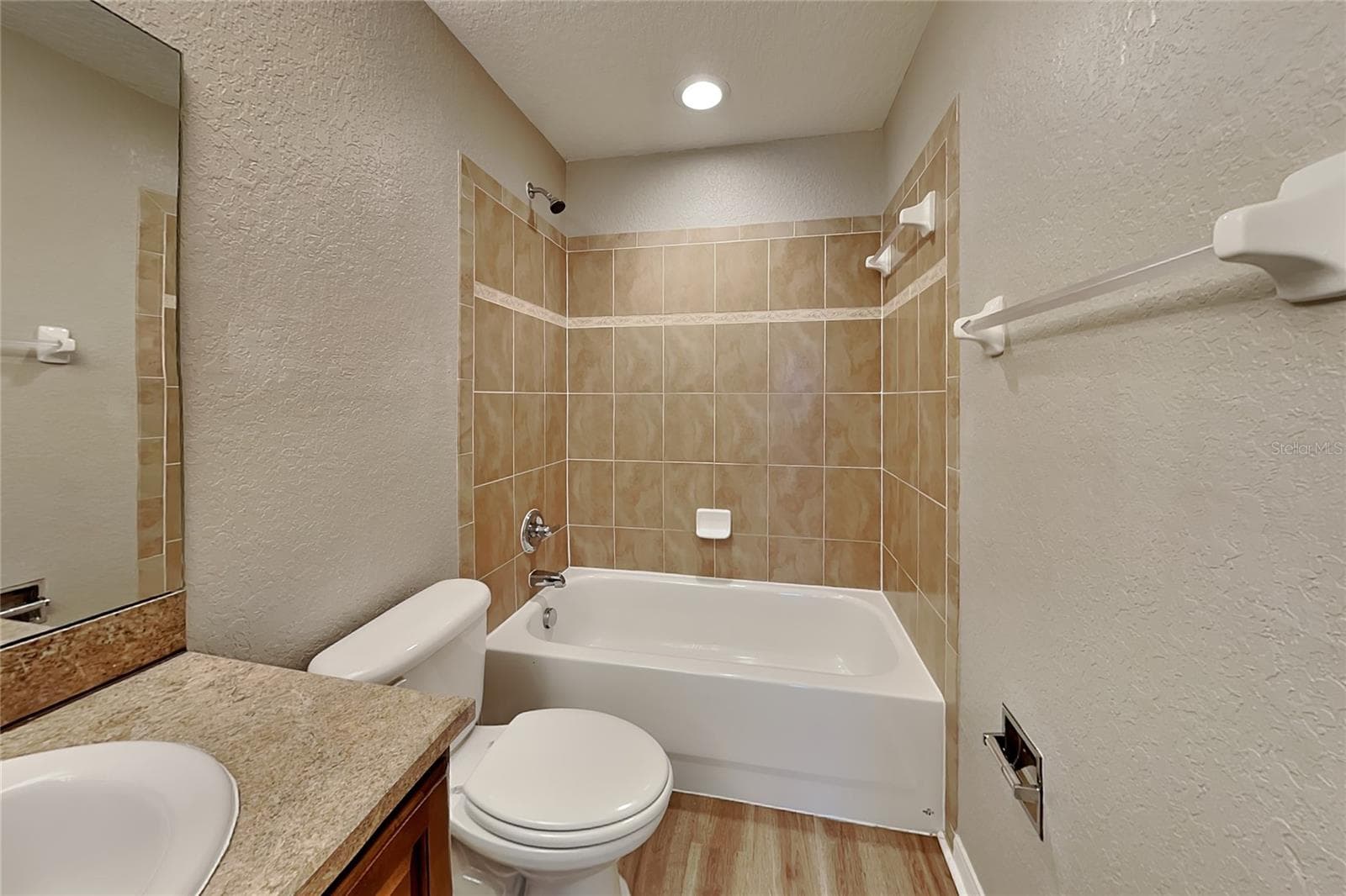 Single Family Residence at MULBERRY, photo 19 of 22