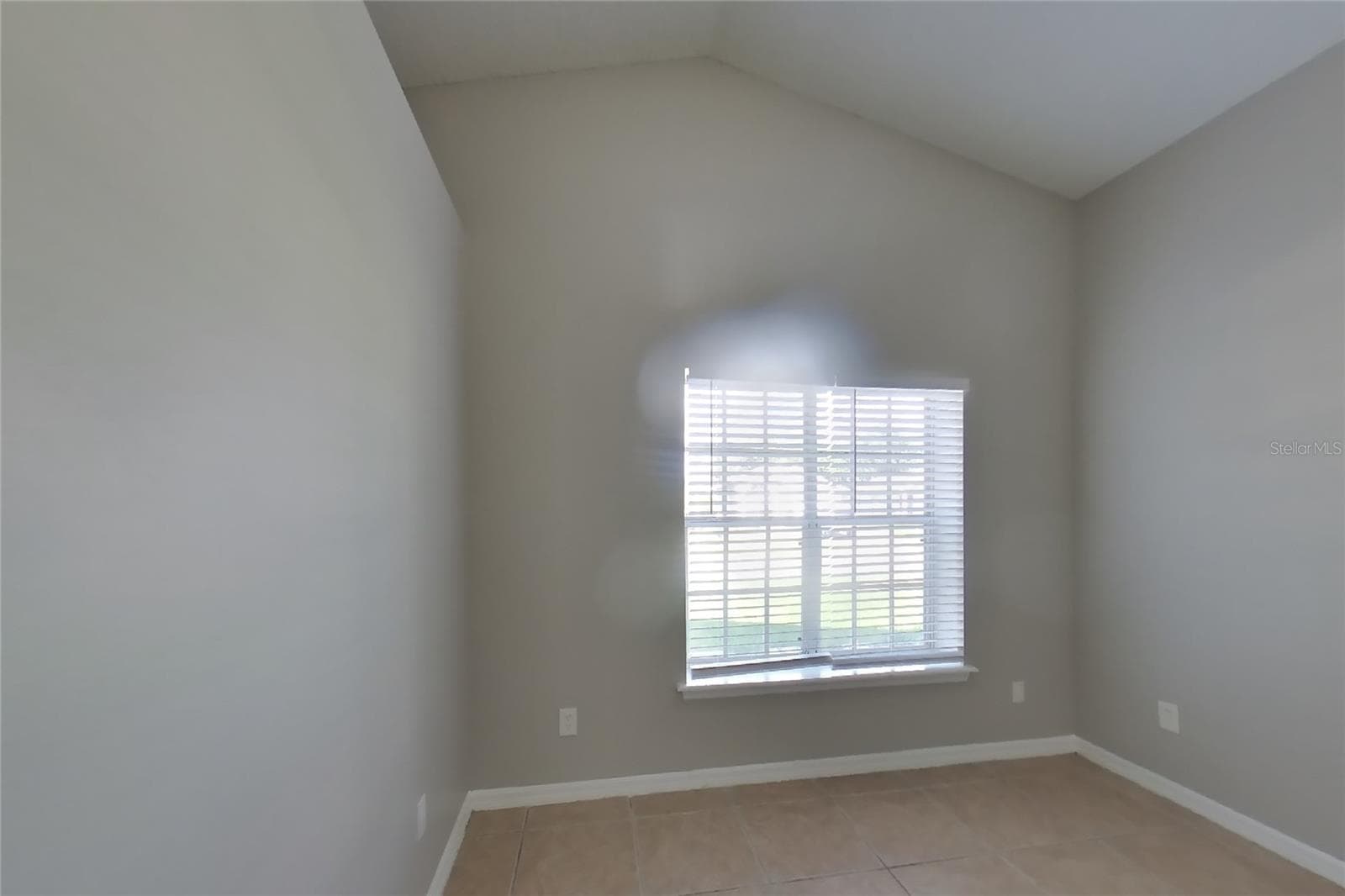 Single Family Residence at ORLANDO, photo 11 of 16