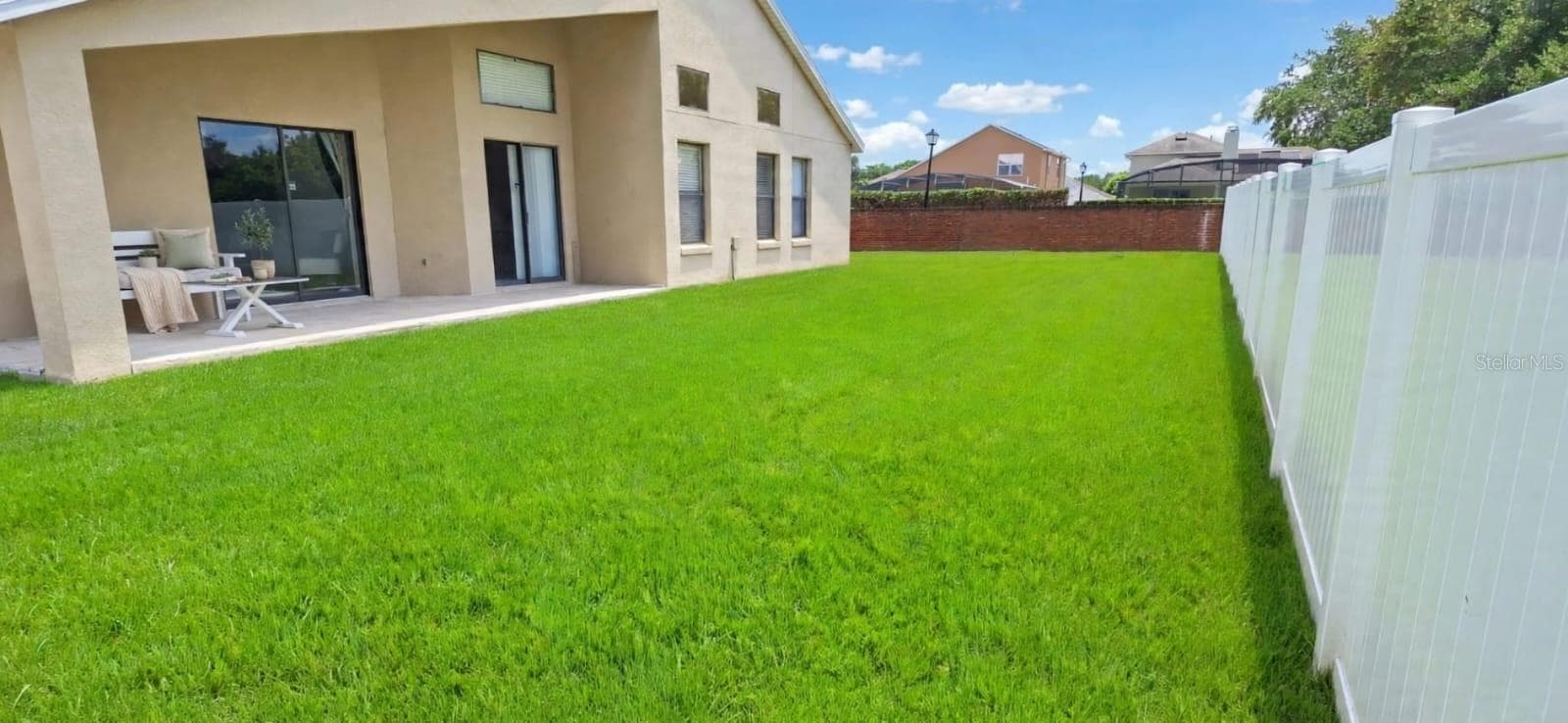 Side yard - 1651 RIVER BIRCH AVE, OVIEDO