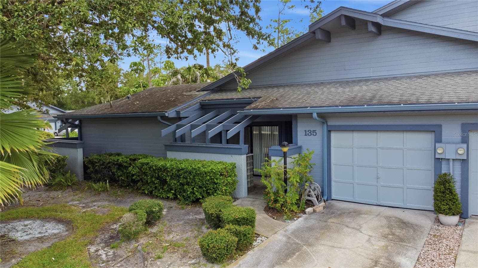 Townhouse at 135 PINEWINDS BLVD, OLDSMAR, photo 44 of 49